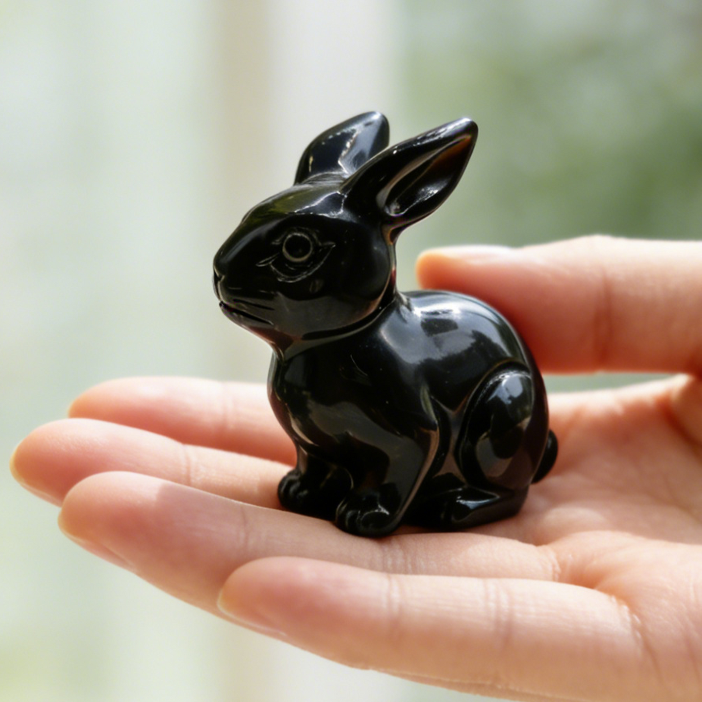 Lapin sculpté en obsidienne noire – Animal en cristal sculpté à la main