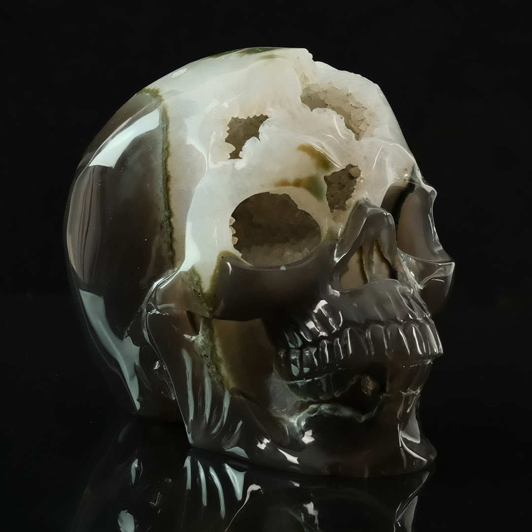 6.5 inch Carved Geode Agate Skull - Natural Stone Sculpture Carving