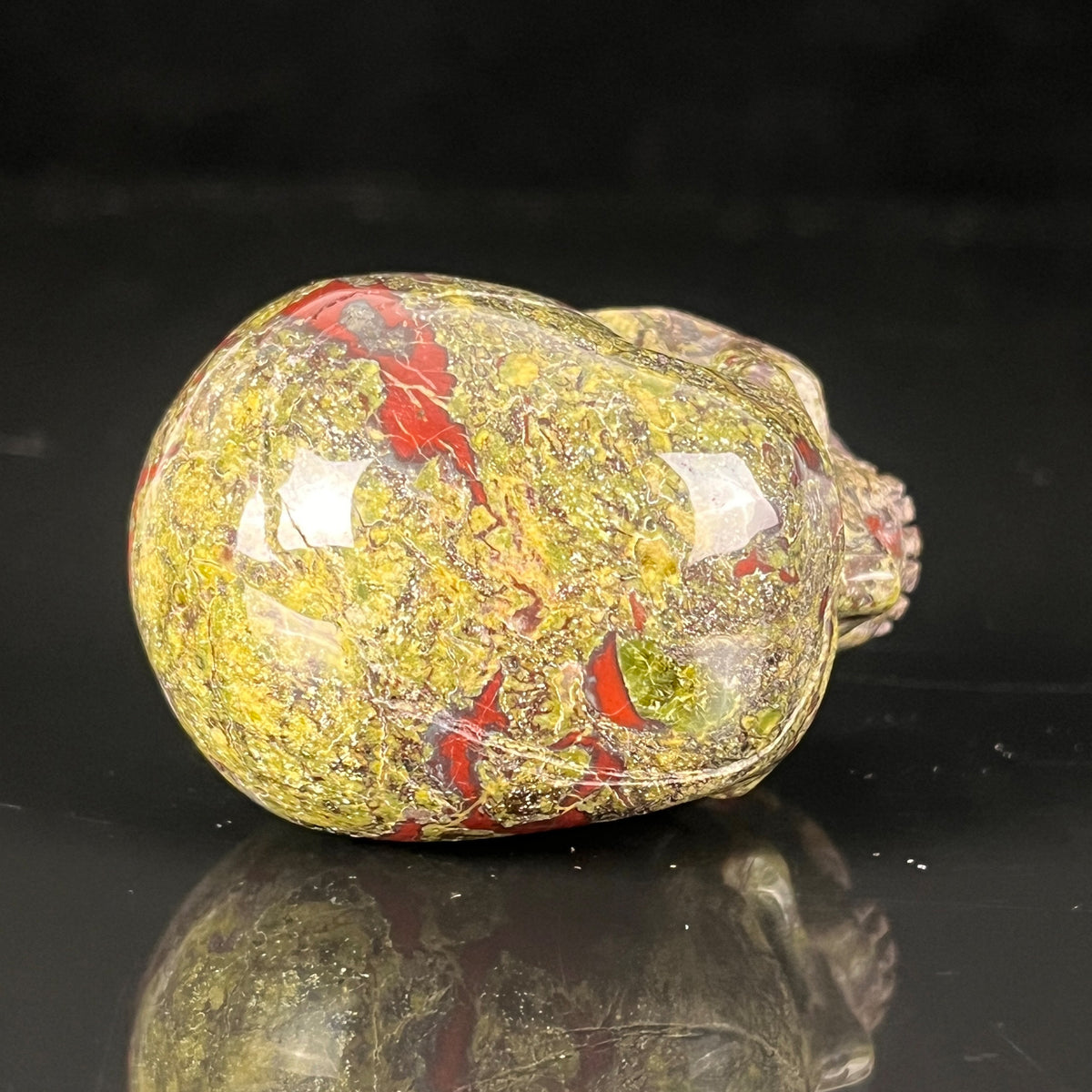 2 Zoll großer Drachenblutstein-Kristallschädel – Mini-Edelsteinschädel