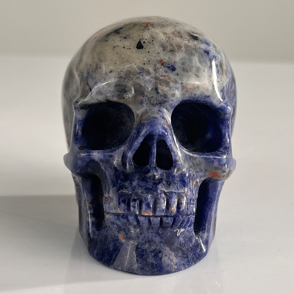 3 Zoll großer blauer Spitzenachat-Kristallschädel – handgeschnitzter Edelstein
