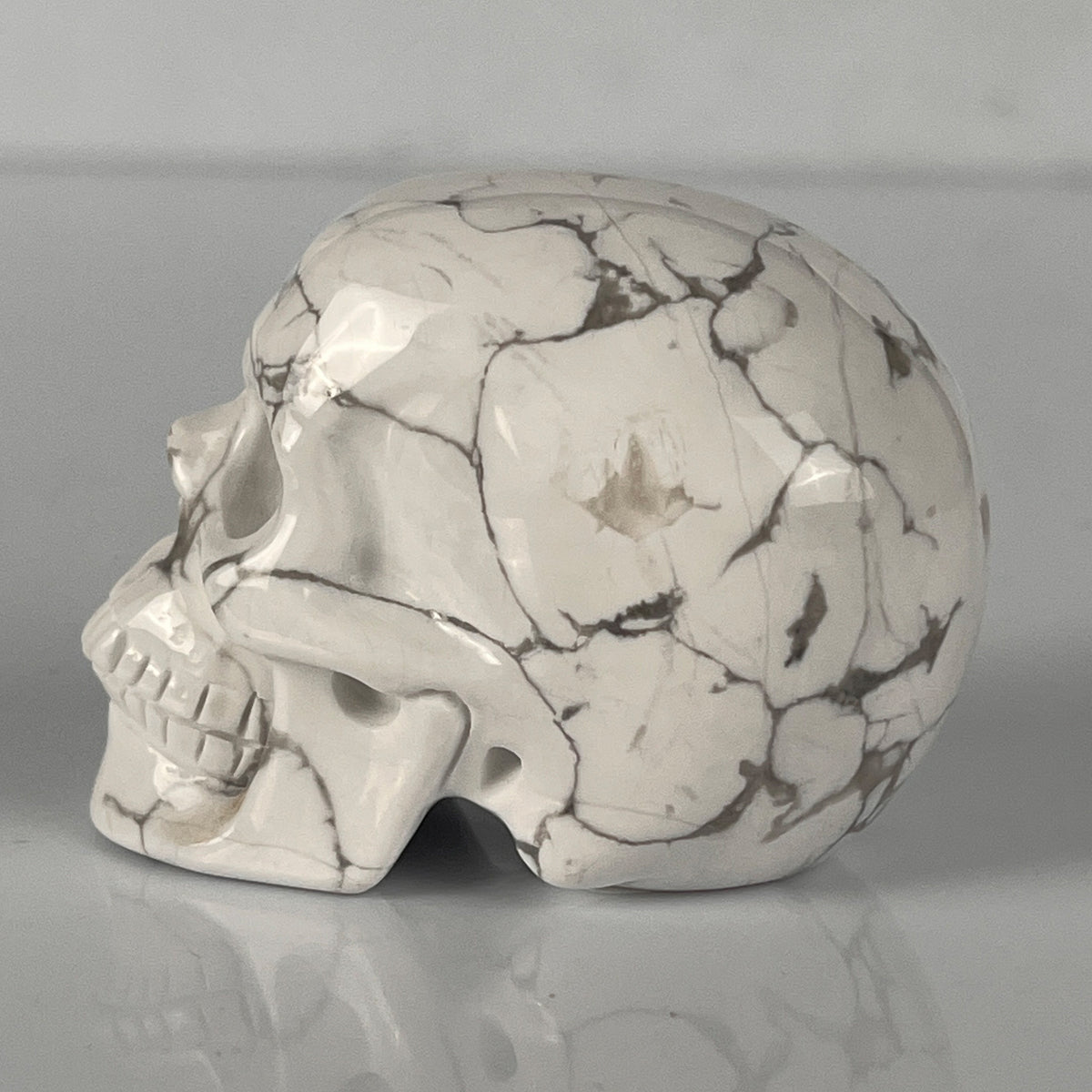 2" White Howlite Crystal Skull – Pattern B