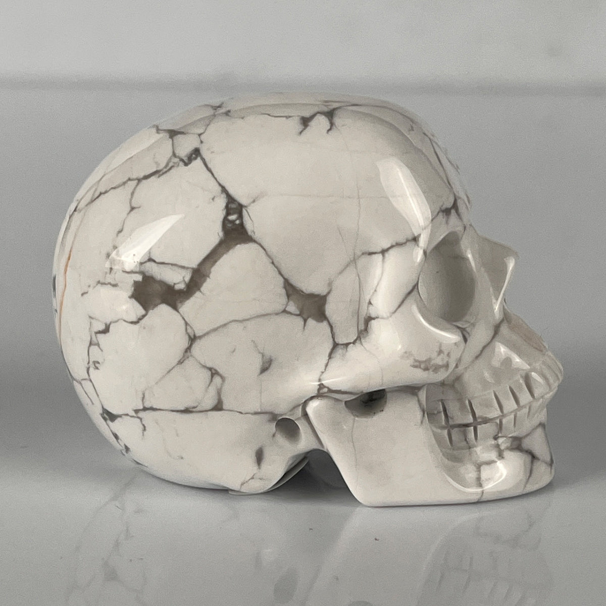 2" White Howlite Crystal Skull – Pattern B