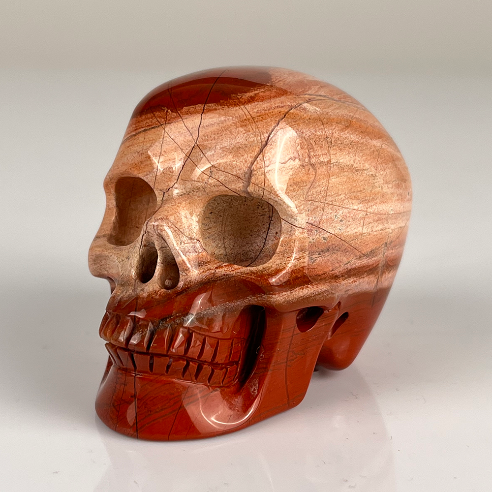 2 Zoll großer Totenkopf aus rotem Jaspiskristall