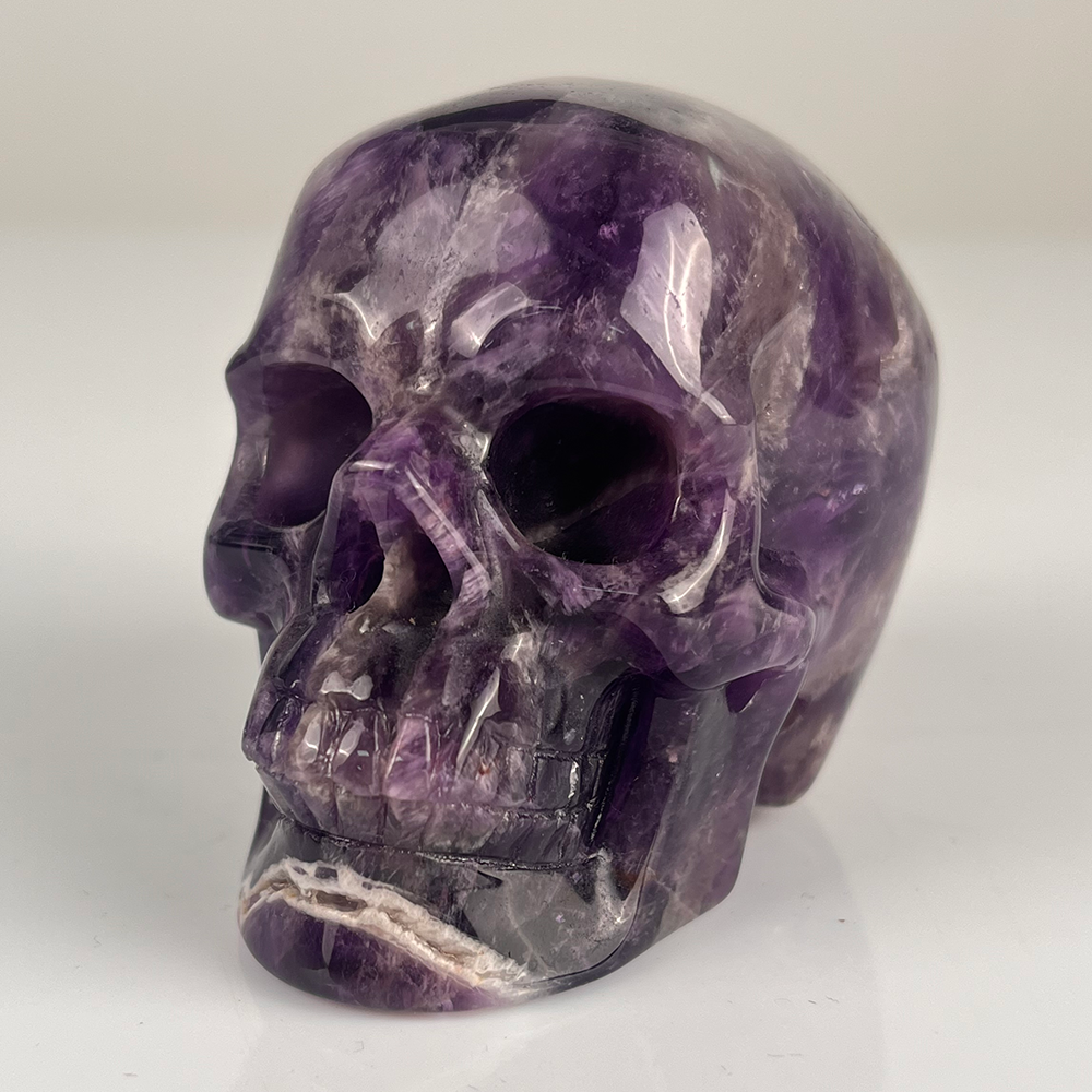 7,6 cm großer Amethyst-Kristallschädel – handgeschnitzter Heilstein