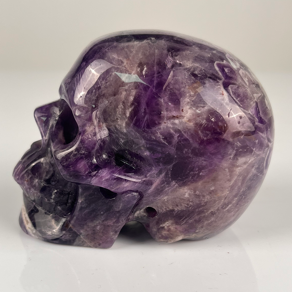 7,6 cm großer Amethyst-Kristallschädel – handgeschnitzter Heilstein