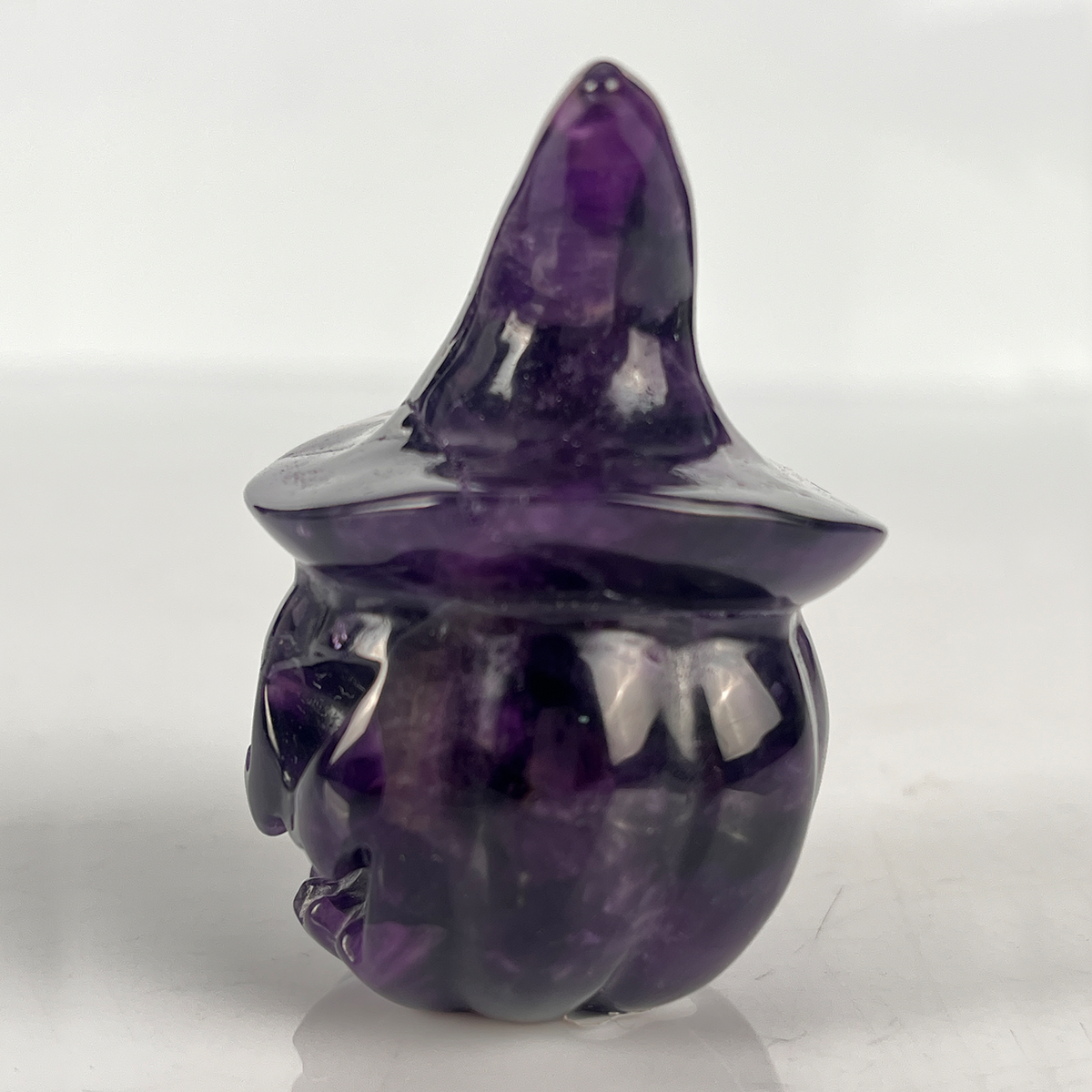 2" Dream Amethyst Pumpkin Crystal Skull - Paterrn D