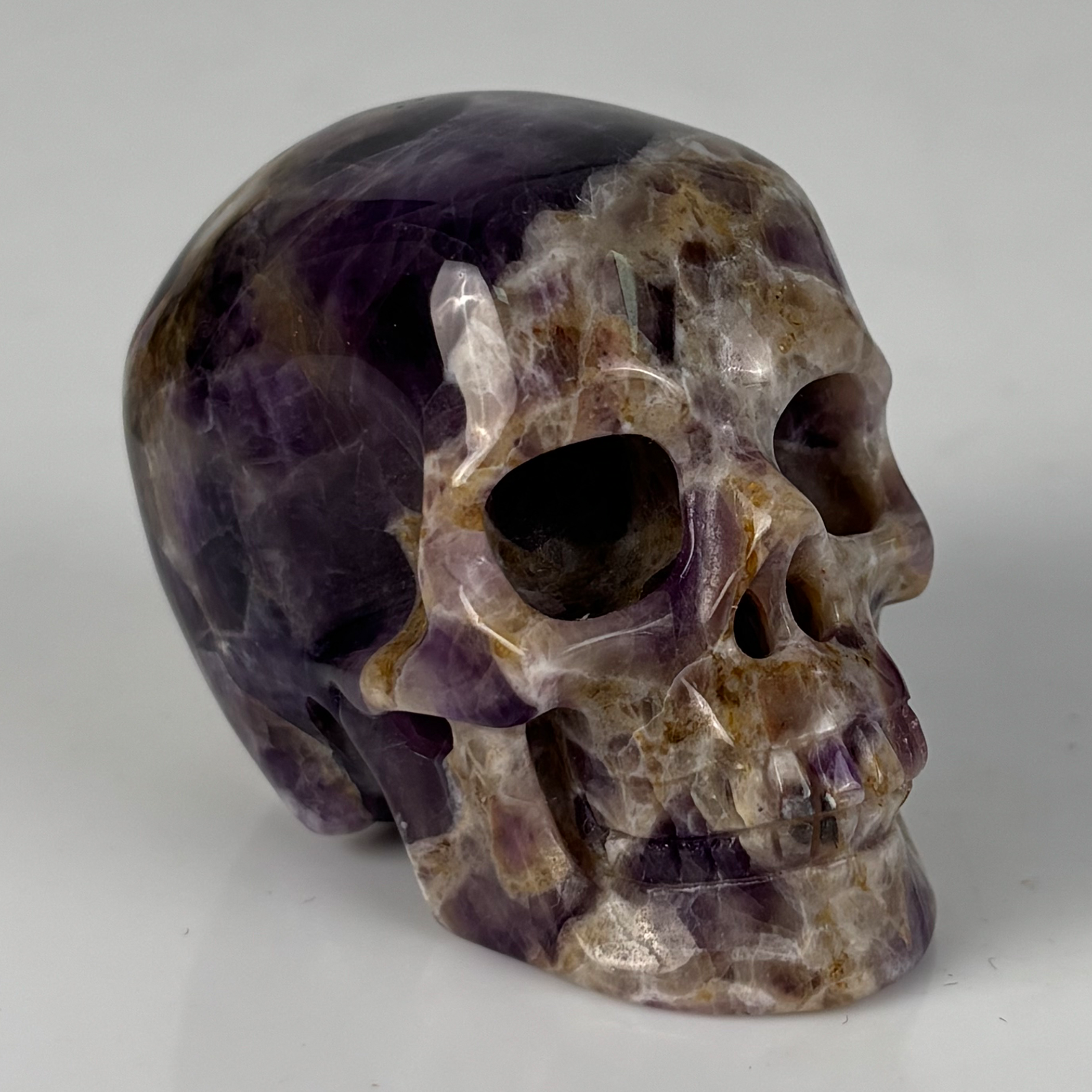 2-inch Dream Amethyst skull sculpture