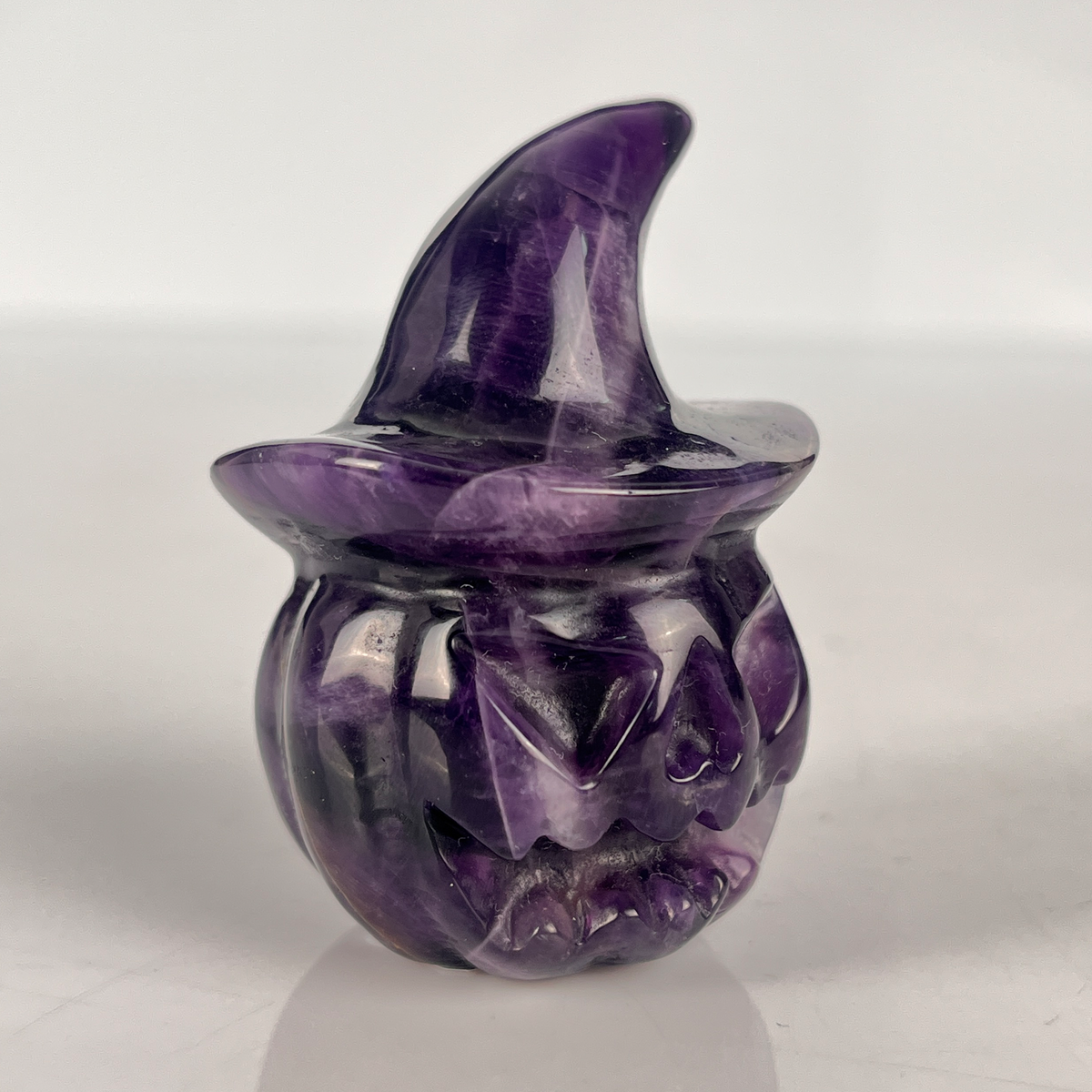 2" Dream Amethyst Pumpkin Crystal Skull - Paterrn C