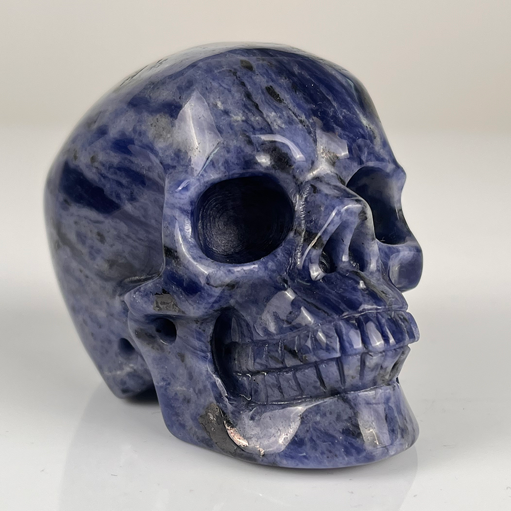 3 Zoll großer blauer Spitzenachat-Kristallschädel – handgeschnitzter Edelstein
