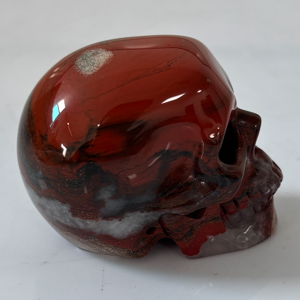 2 Zoll großer Totenkopf aus rotem Jaspiskristall