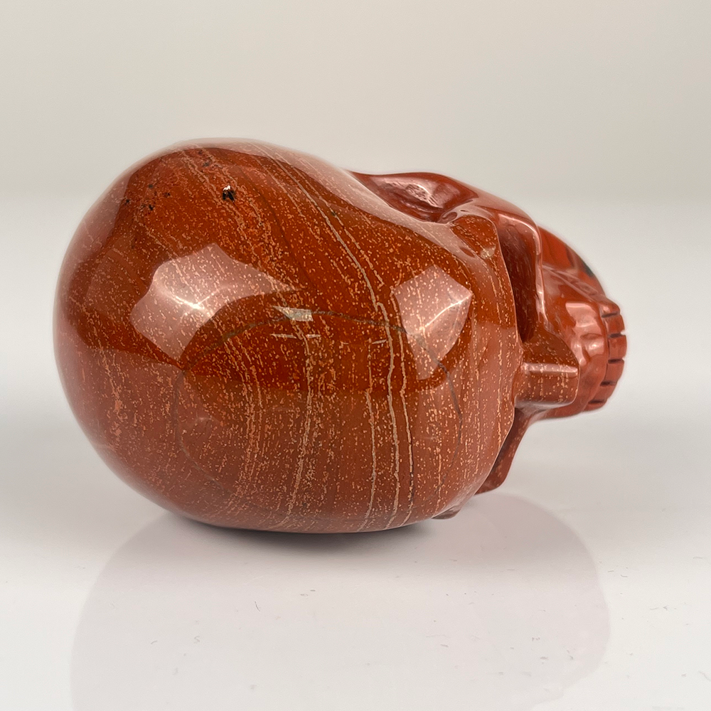 Crâne en cristal de jaspe rouge de 7,6 cm