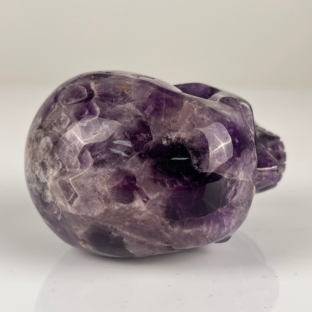7,6 cm großer Amethyst-Kristallschädel – handgeschnitzter Heilstein