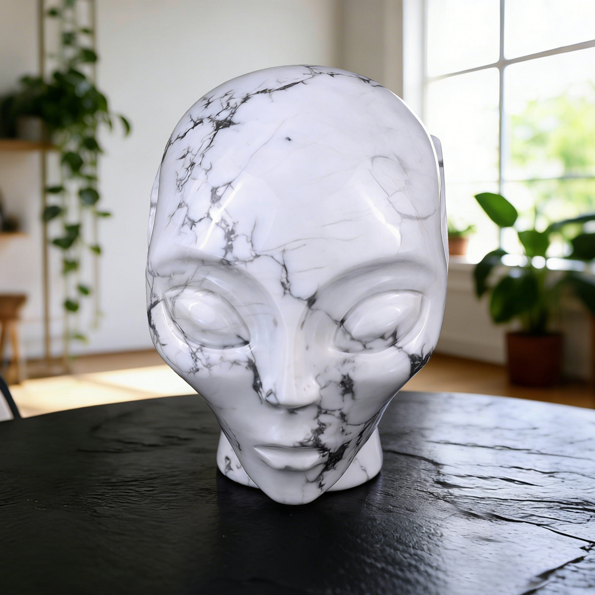 Additional view of a 3.8-inch Howlite alien skull carving