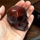 2 Zoll großer Totenkopf aus rotem Jaspiskristall